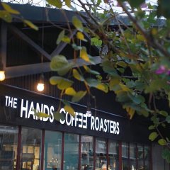 THE HANDS COFFEE ROASTERY