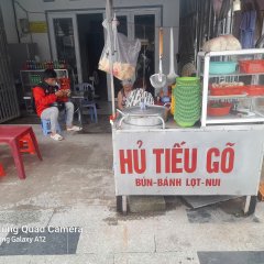 Hủ Tiếu Gõ