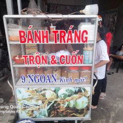 Bánh tráng trộn 9 Ngoan