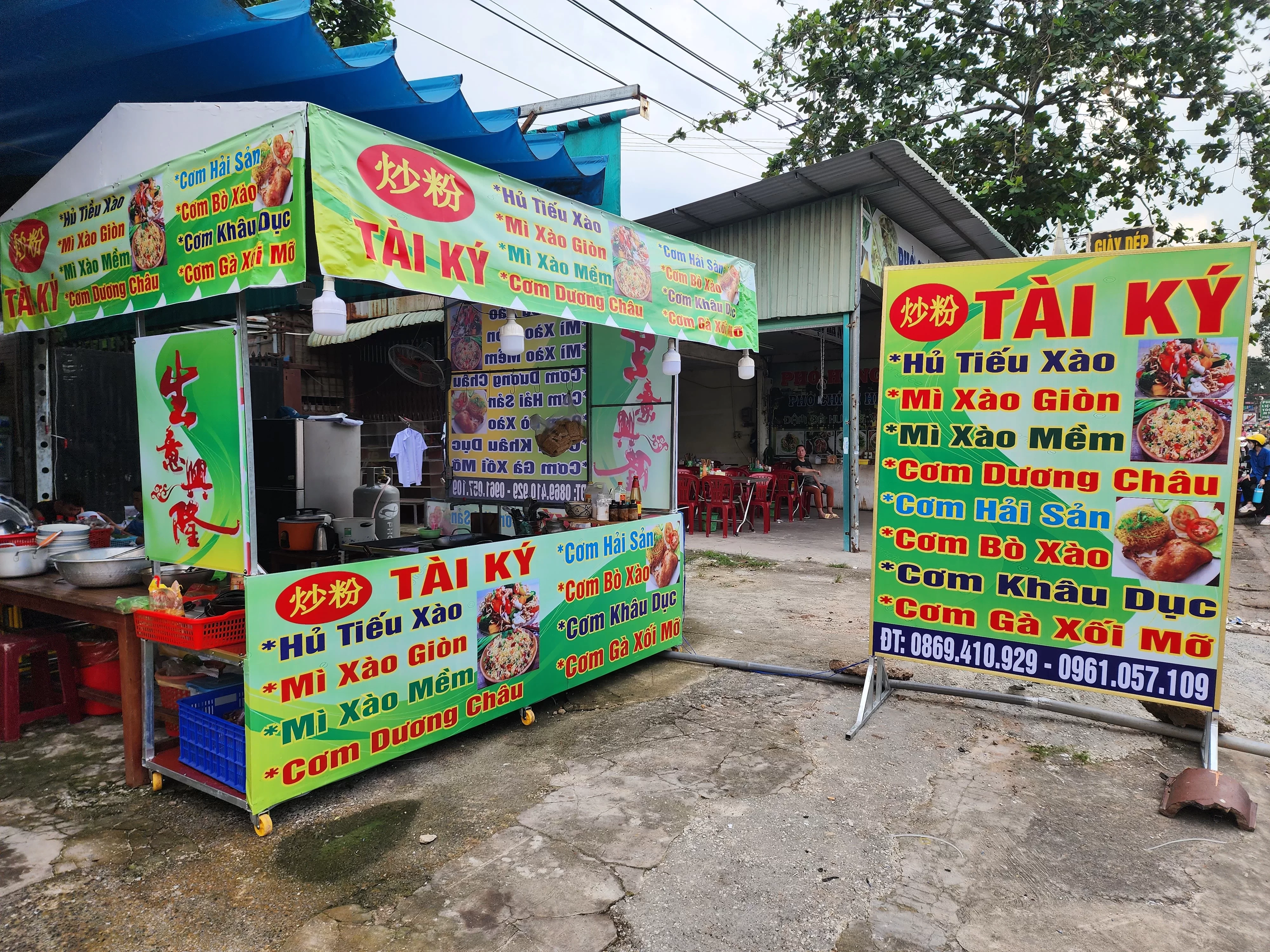 Mì Xào - Cơm Chiên Tài Ký