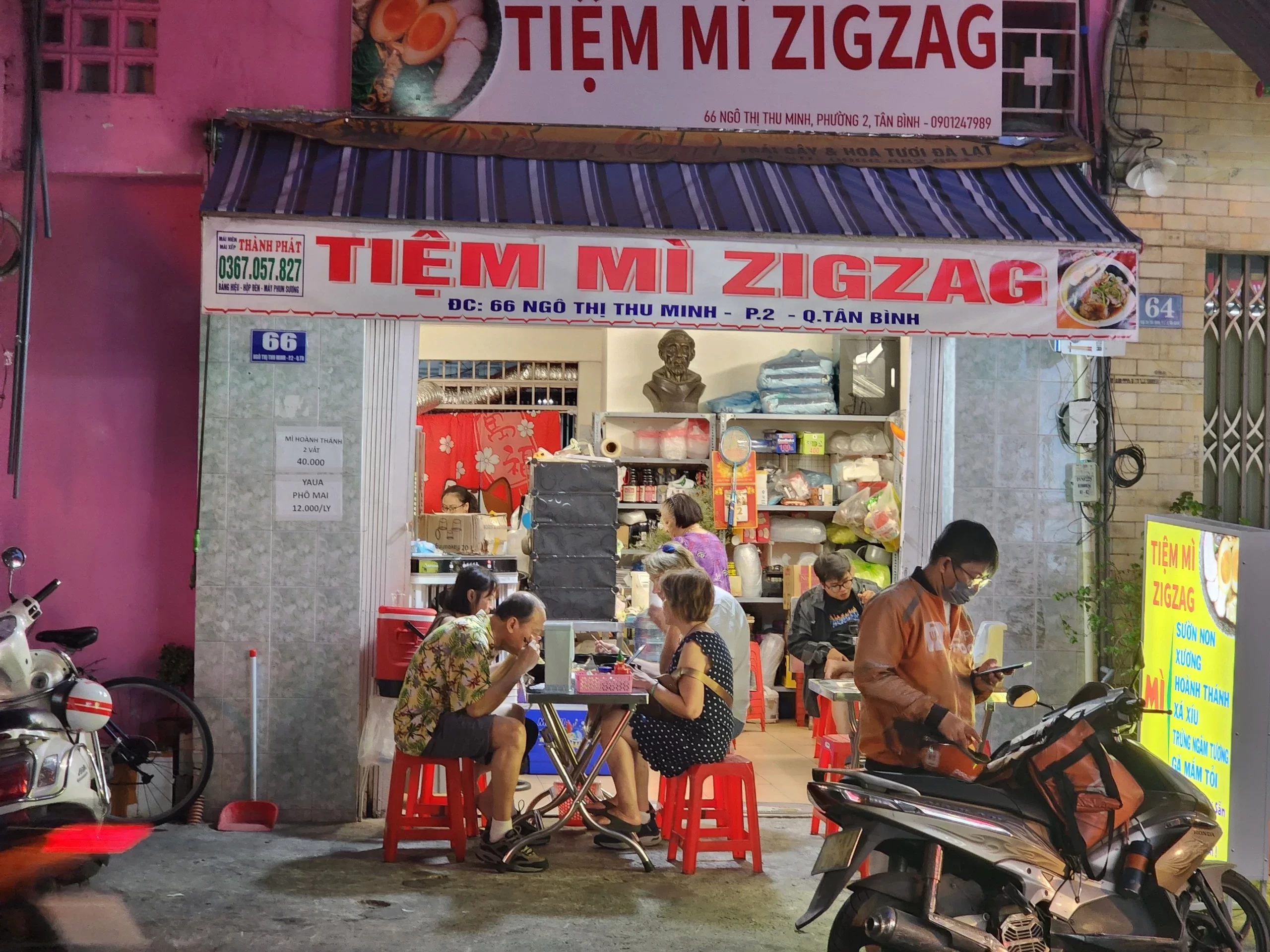 Tiệm Mì Zigzag