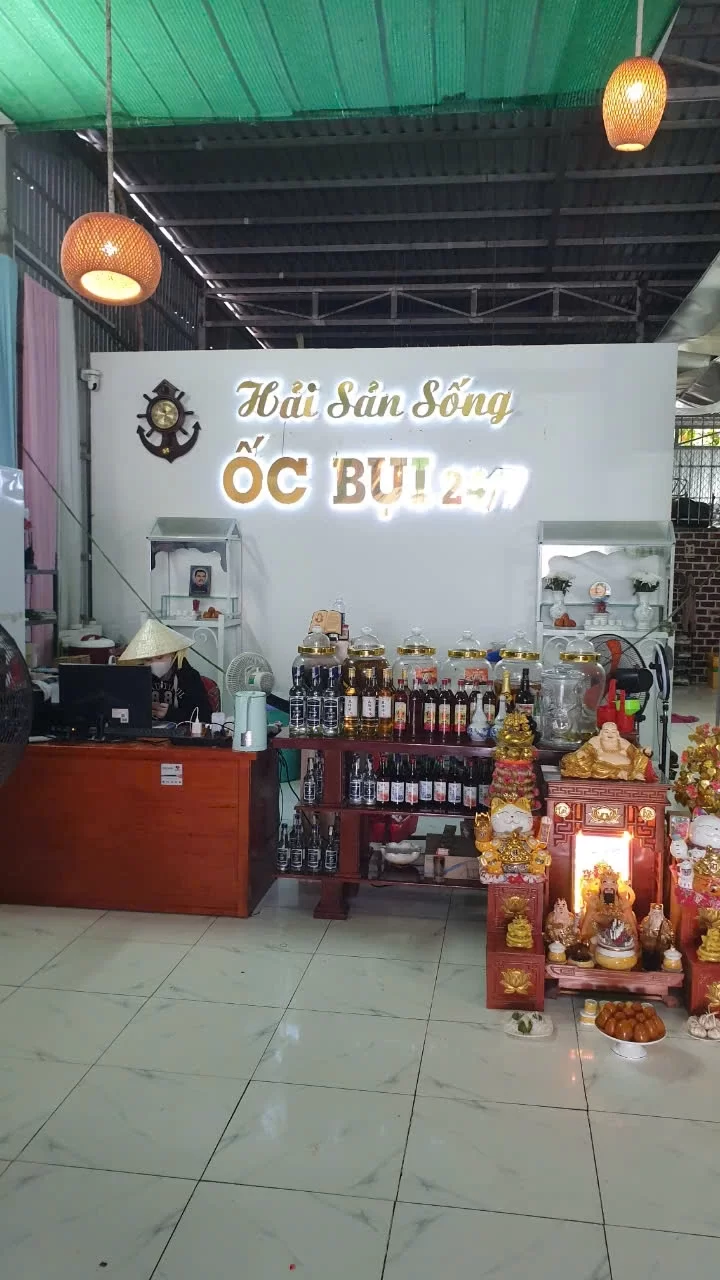 Ốc Bụi