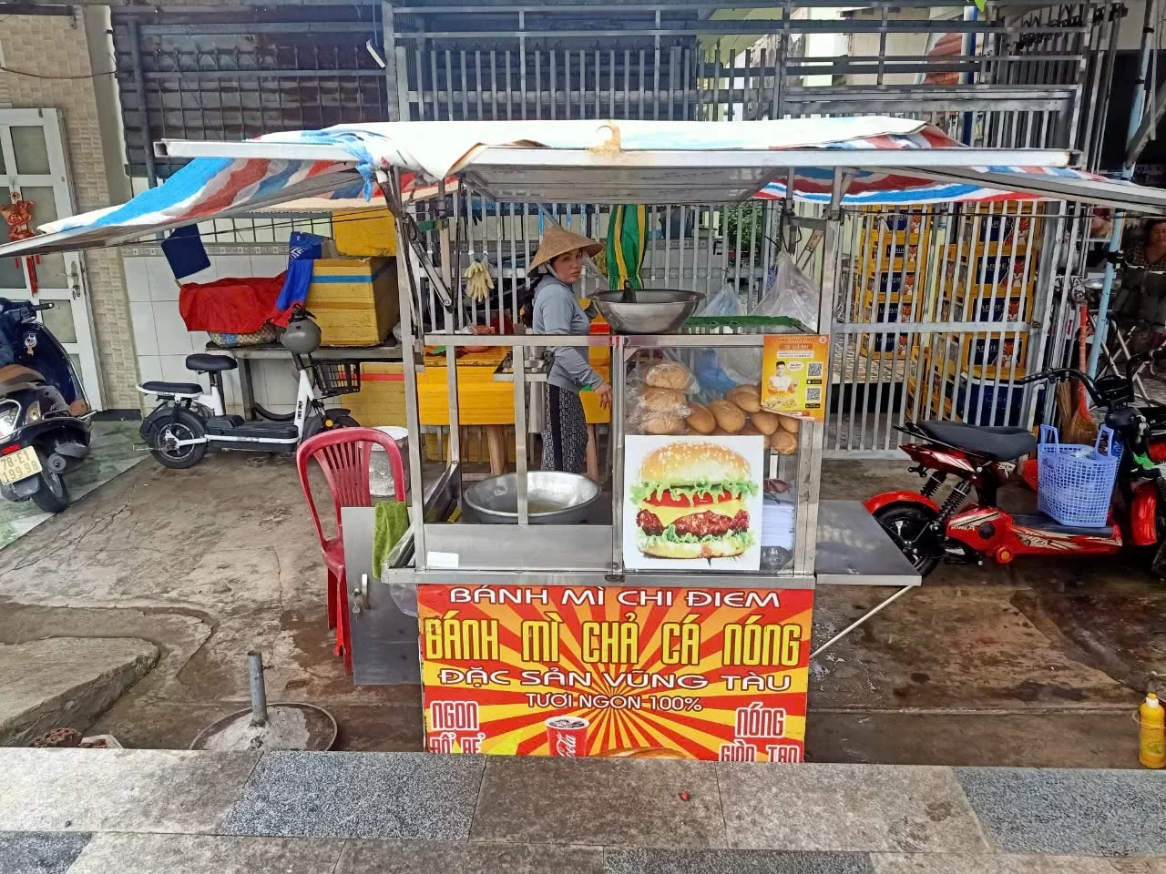 Bánh Mì Chả Cá