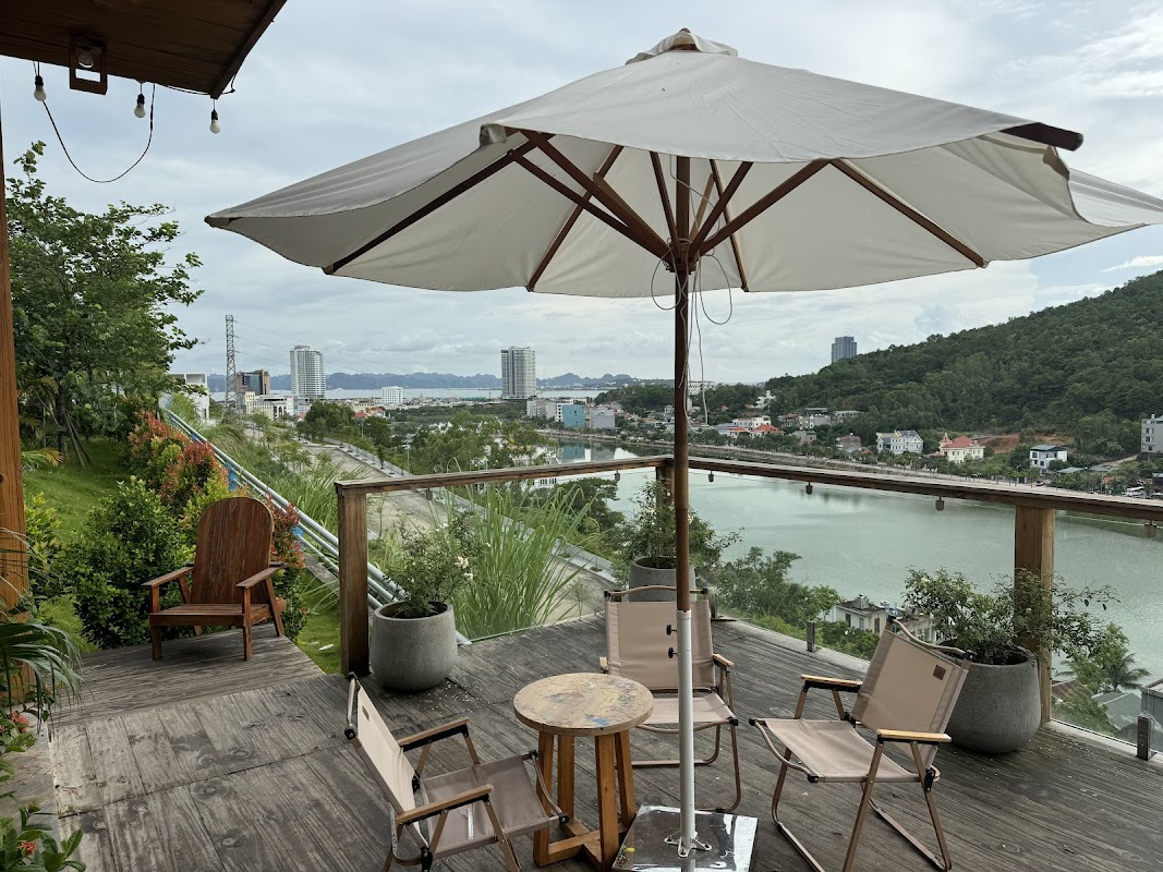 La Luna Coffee Hạ Long
