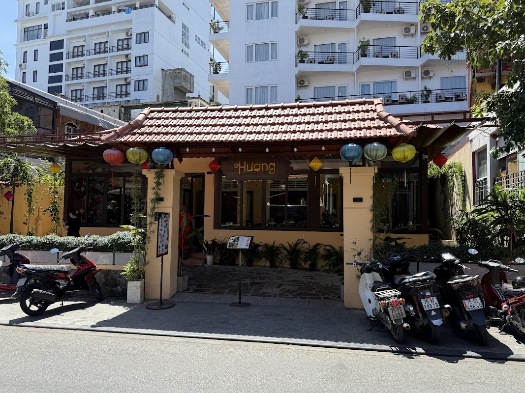 Nhà hàng Hương