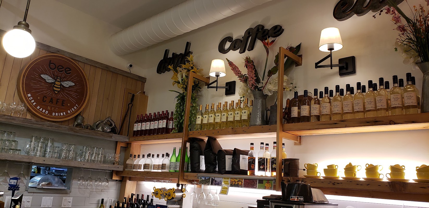 Bee Cafe