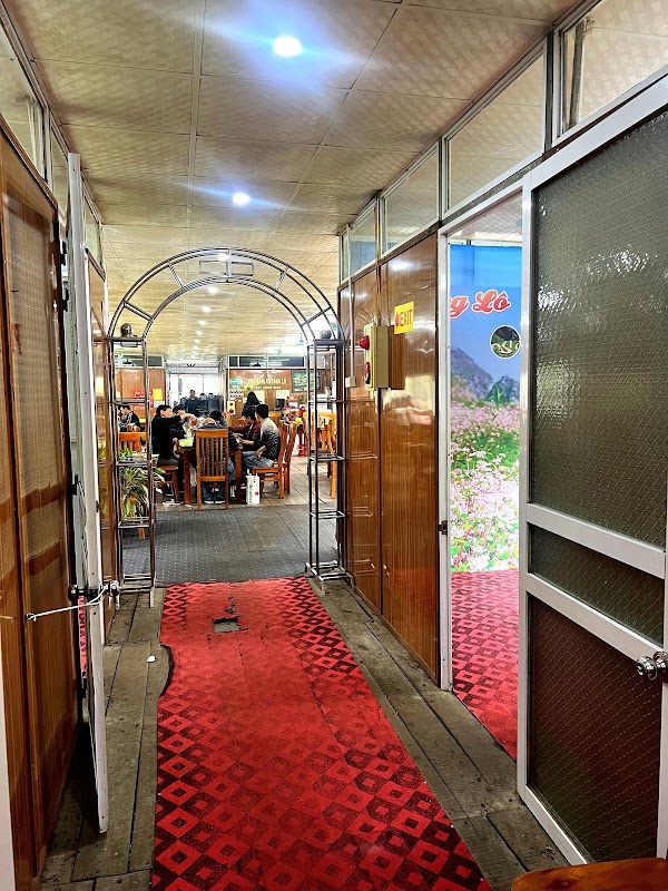 Nhà hàng Cá Sông Lô