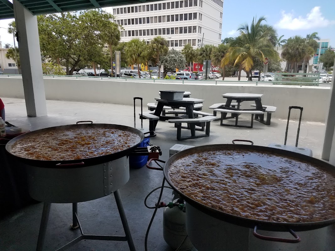 Ale's Paella Catering Miami