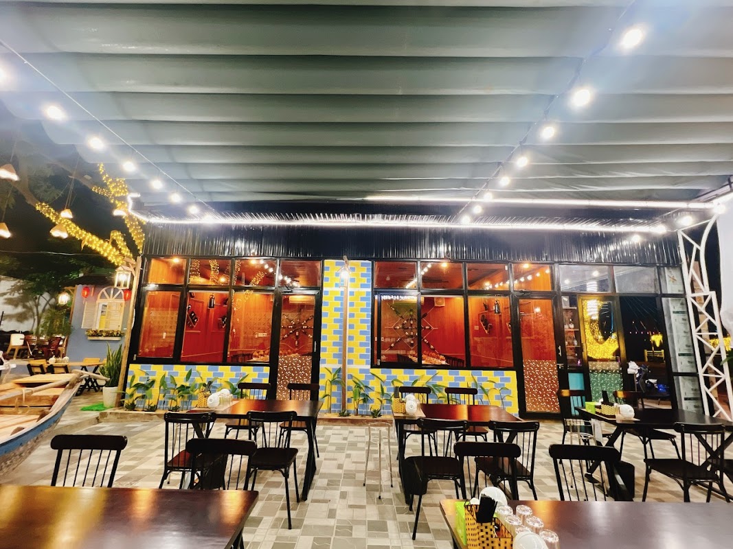 Nhà Hàng Hải Sản Quảng Bình